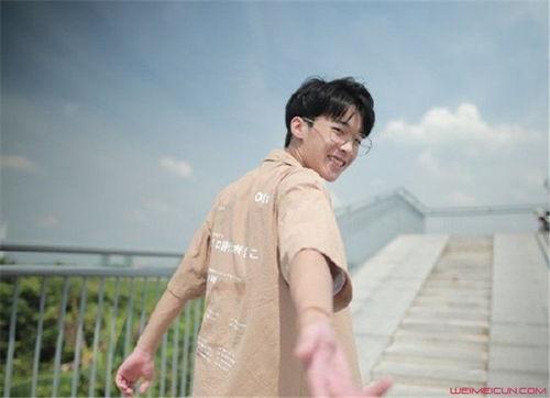 陈三网红多大,揭秘网络红人的成长之路