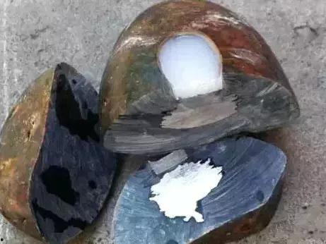 如何看和田玉开窗料造假,辨别技巧与防范策略